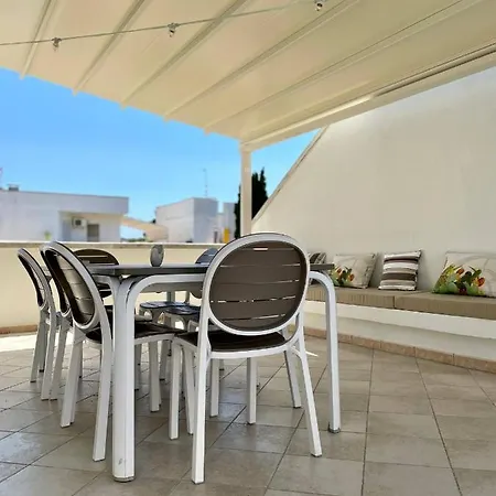 Attico Margherita - La Terrazza Sul Mare 갈리폴리